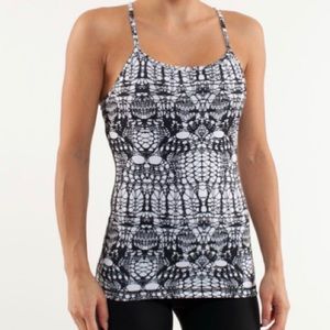 Lululemon Power Y Tank
White Black Glacier Lace
